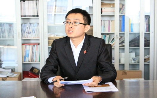 第十二届研究生经济学会会长李东旭会长做上一年度总结报告